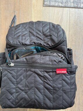 NEW Skip Hop Forma Diaper Bag Backpack